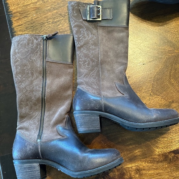 Olukai Emalani tall boots EUC size 7 - Picture 1 of 9